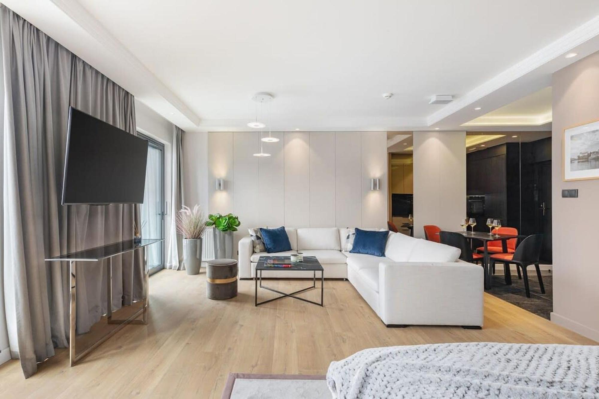 Rent Like Home - Deo Plaza Wyspa Spichrzow Gdańsk Extérieur photo