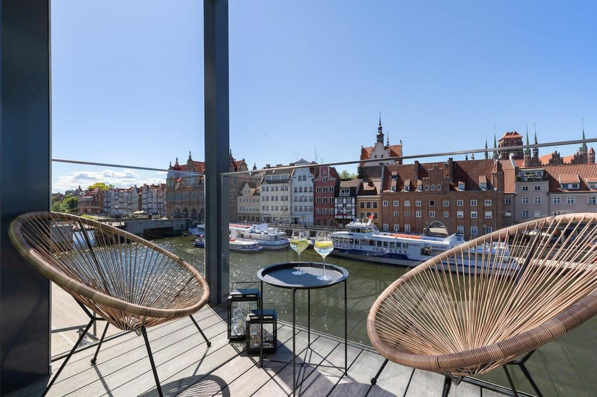 Rent Like Home - Deo Plaza Wyspa Spichrzow Gdańsk Extérieur photo