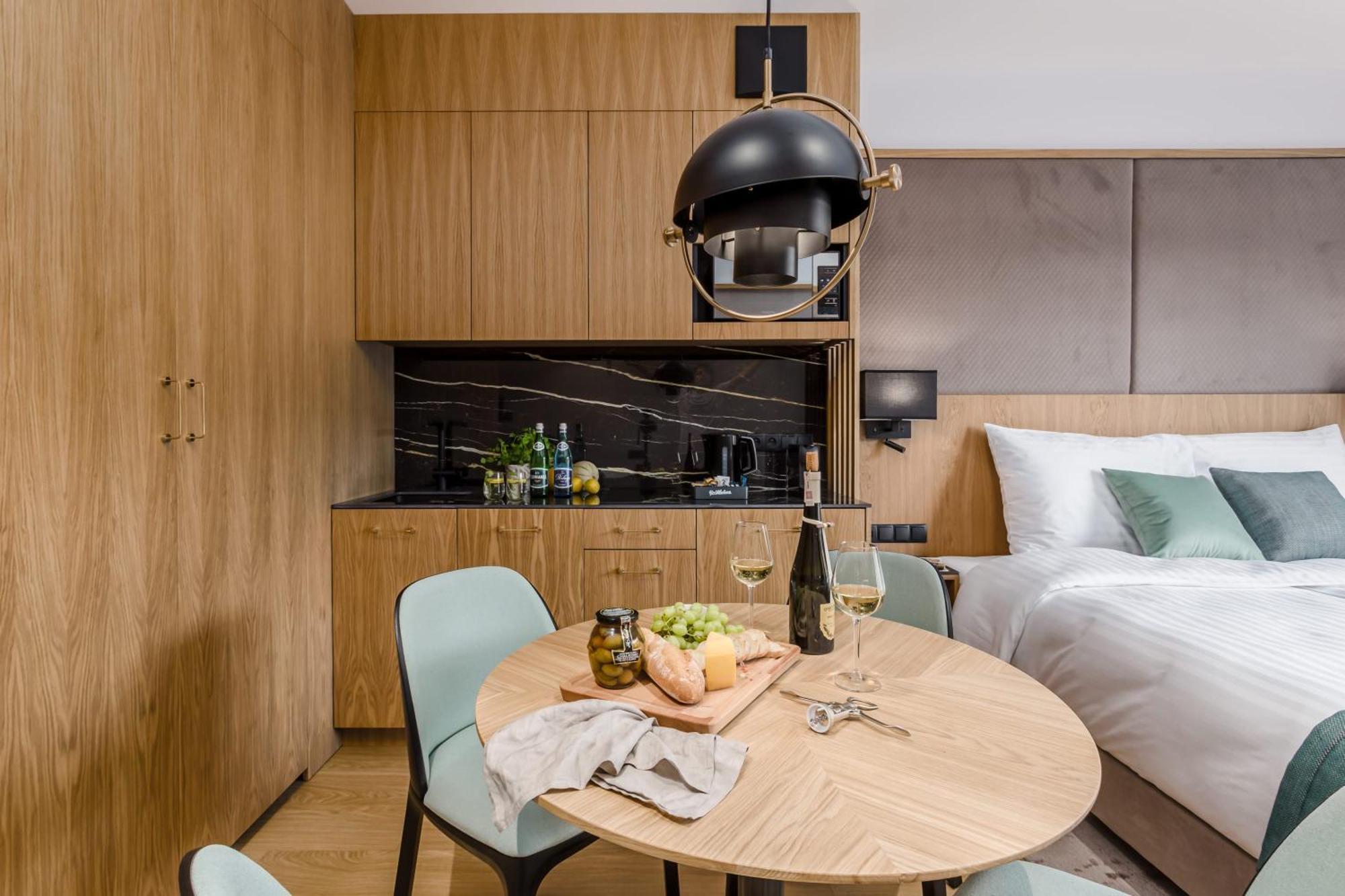 Rent Like Home - Deo Plaza Wyspa Spichrzow Gdańsk Extérieur photo